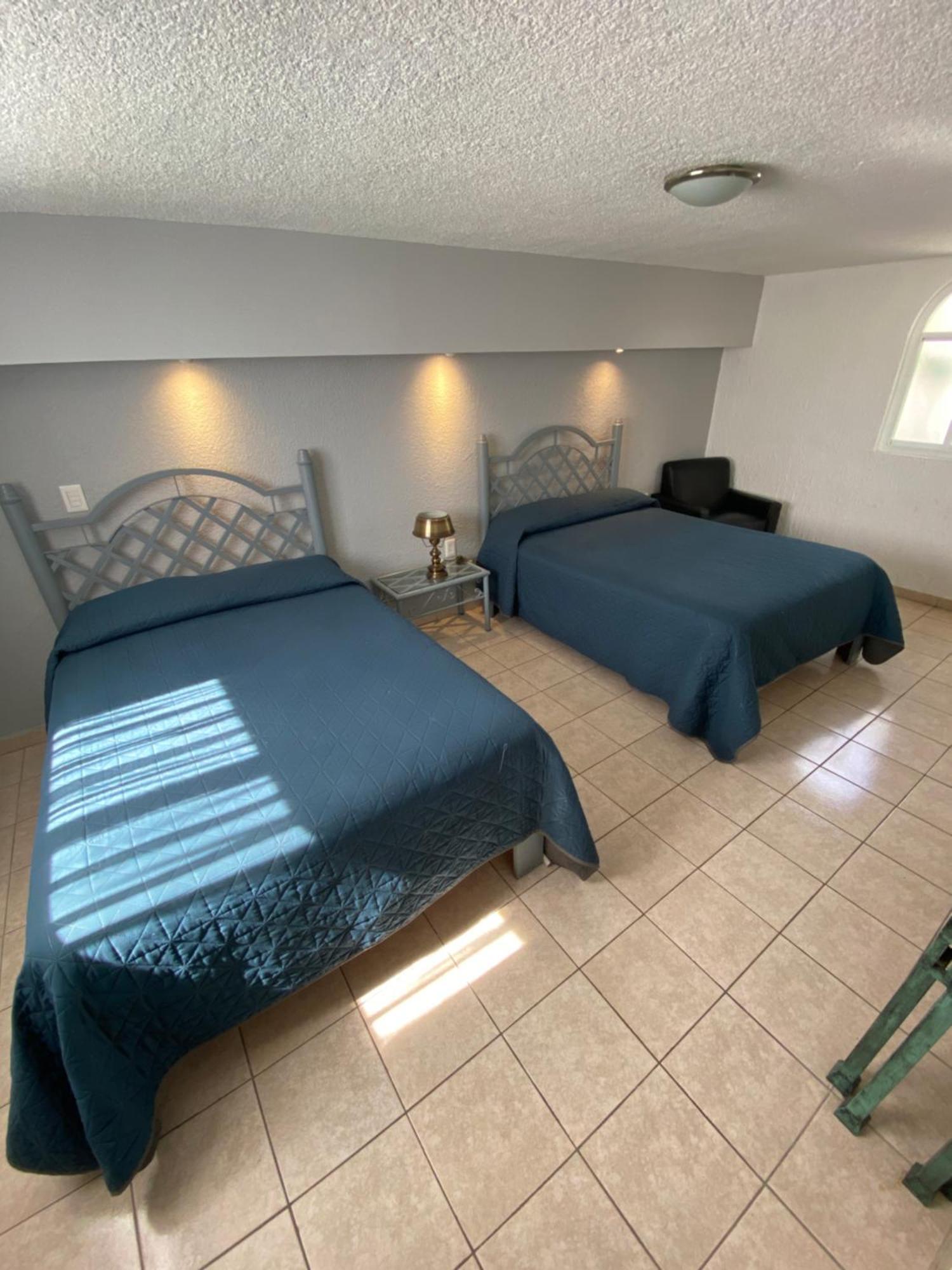 Hotel Qualitel Plus Morelia Bagian luar foto