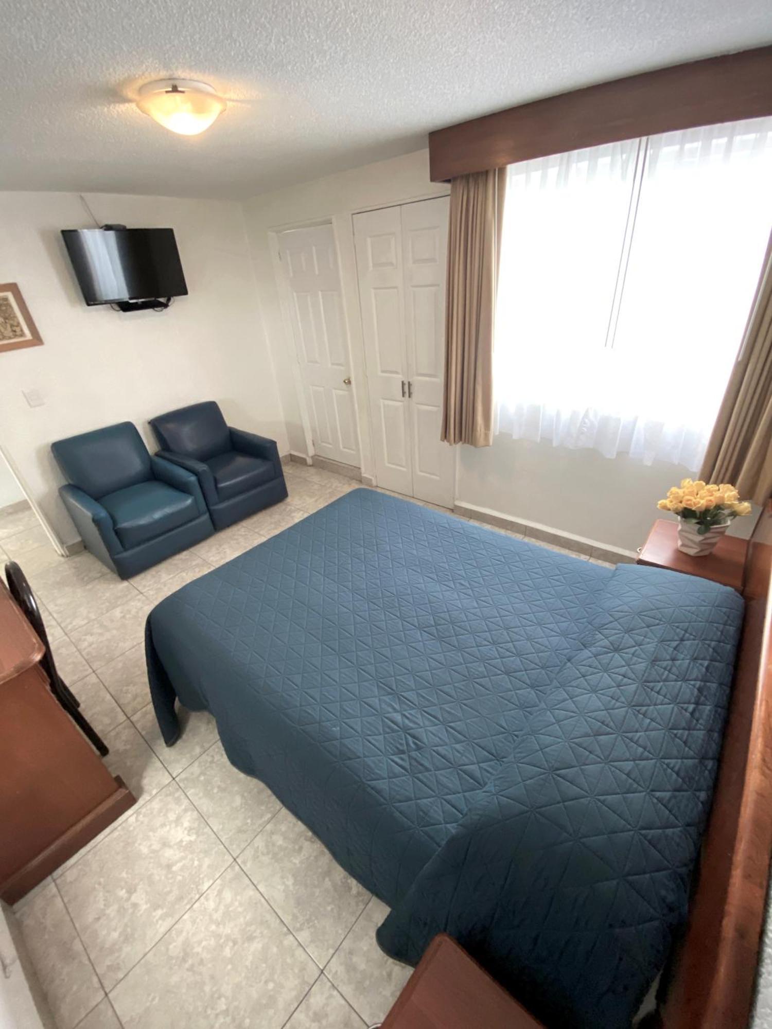 Hotel Qualitel Plus Morelia Bagian luar foto