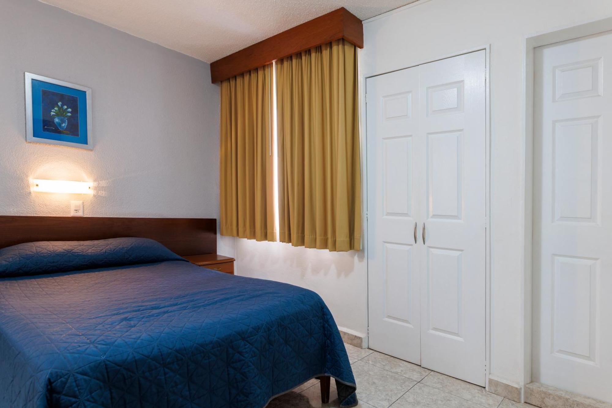 Hotel Qualitel Plus Morelia Bagian luar foto